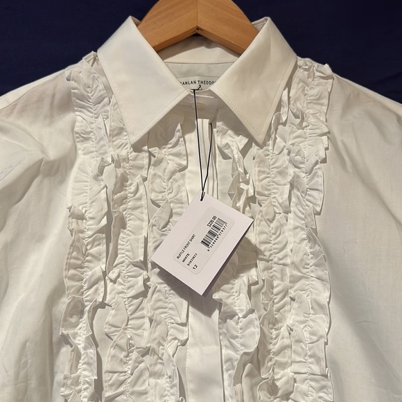 Scanlan Theodore button down shirt. It is in a size 12. - Picture 2 of 5